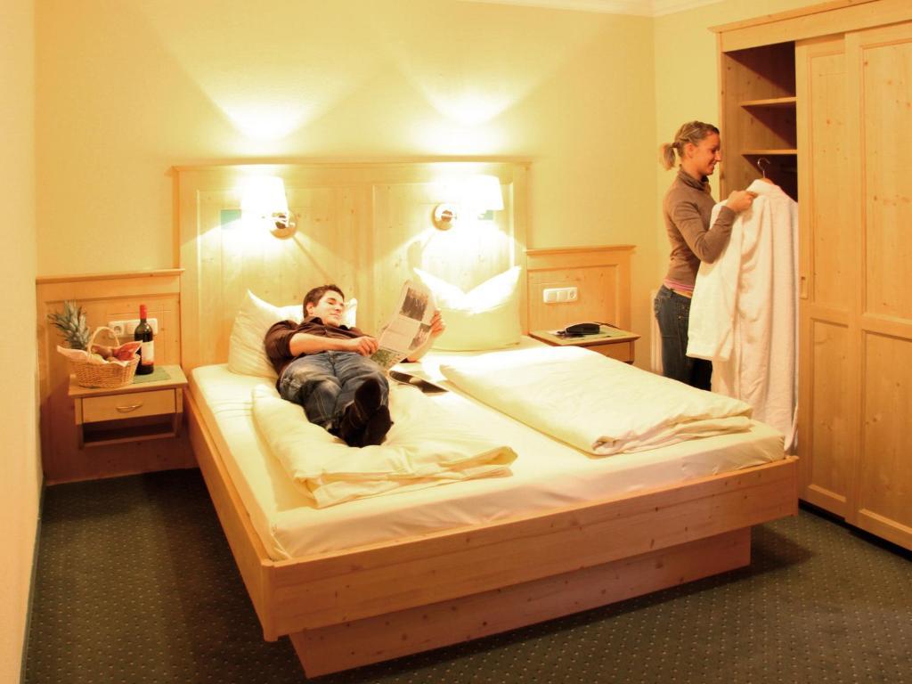 Hotel Gebirgshaeusl Engedey Rum bild